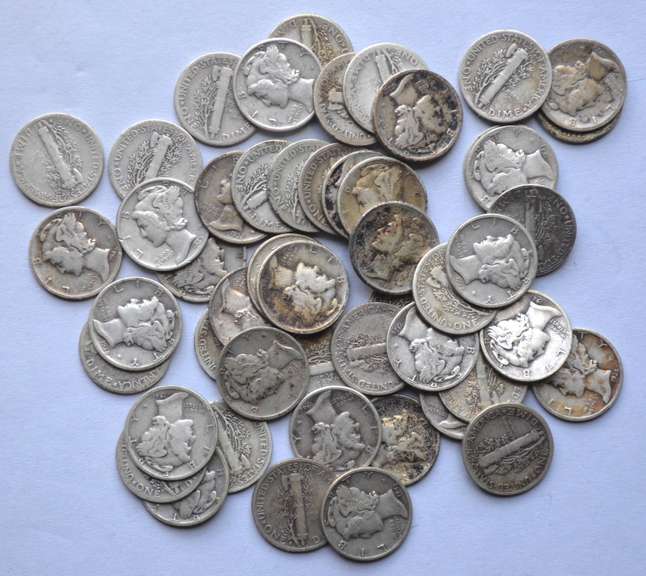 50 Assorted Mercury Dimes