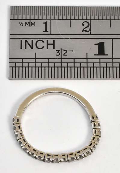 Practical Flexible Diamond Band