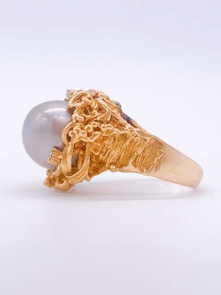 18kt Gold Pearl, Diamond, Nugget Ring