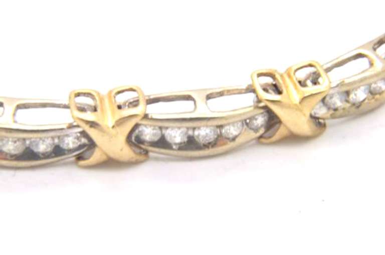 Ladies XOXO Diamond Bracelet