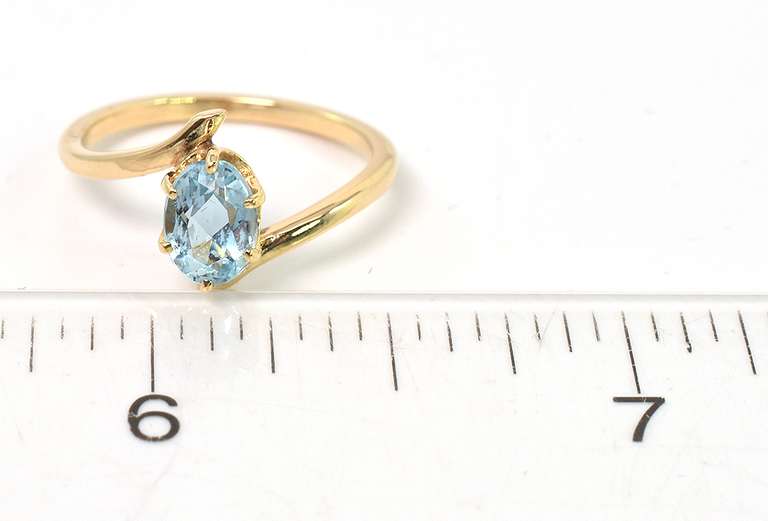 Sweet Aquamarine Ring in 14KT Yellow Gold