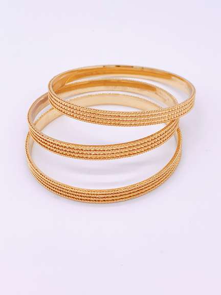 18kt GP Bangle Bracelet Set