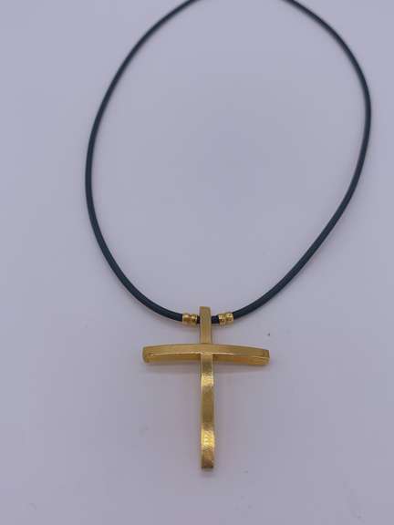 14kt Solid Yellow Gold Cross Pendant on Rope Chain