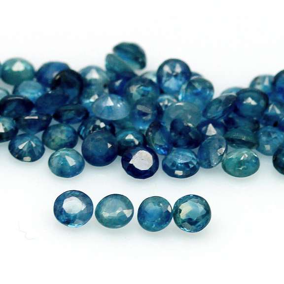Multi-hue 7.23ct natural blue Sapphire set