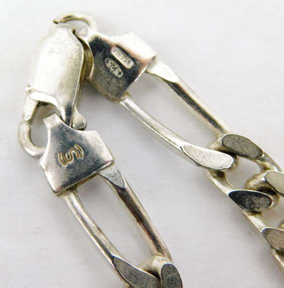 Italian Sterling Figaro Bracelet, Unisex 8.25 In