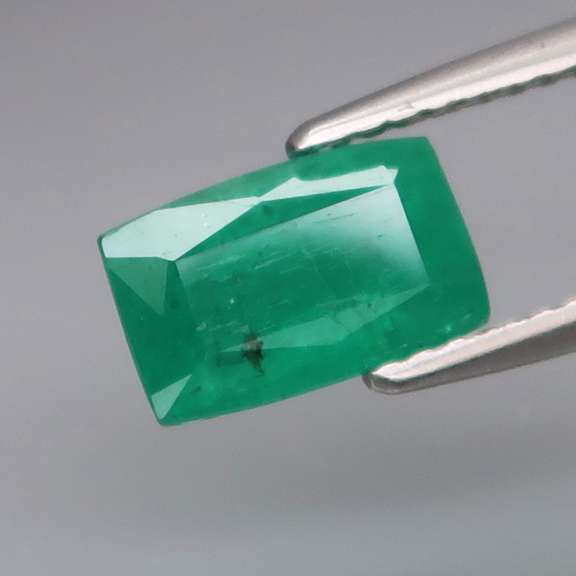 Rare UNTREATED 1.70ct Colombian Emerald