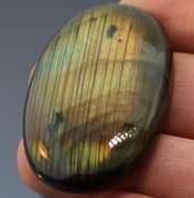 109.89ct needle fine and wide patterned Labradorite