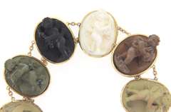 Memorable Seven Oval Shaped Bezel Set Lava Stones & Shell Cameos Bracelet