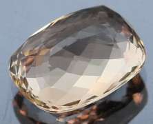 Brilliant! 8.66ct champagne Imperial Topaz