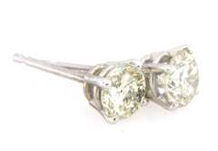 Elegant 14kt WG Round Diamond Earrings