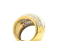 Dazzling 10kt Diamond Band