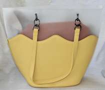 Designer Style 100% Fine leather Bag