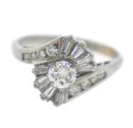 Dazzling White Gold Diamond Ring
