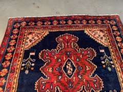 EXQUISITE FINE PERSIAN  RUG 5'.6" X 10'.2"