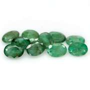 Rich emerald green 6.40ct 10pc emerald set