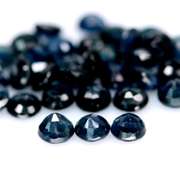 Natural 8.23ct royal blue Sapphire set