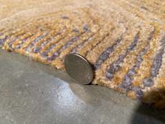 CARVED MODERN WOOL RUG 5x8