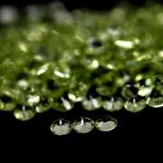 Brilliant 5.78ct set of matched diamond cut Peridot