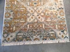 DECORATIVE WOOL RUNNER 10'