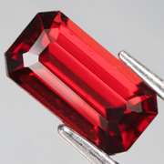 Premium 1.71ct VS ruby red Namibian Garnet