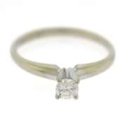 Powerful .18ctw Round Brilliant Cut Solatire Diamond Ring