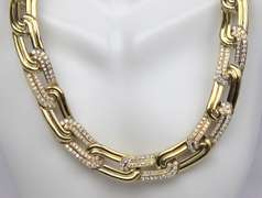 Quintessential 18kt 3.50cts Diamond Necklace