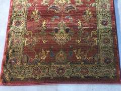 VINTAGE REPRODUCTION RUNNER 8