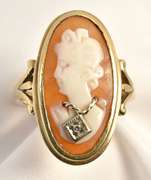 Vintage Cameo Ring