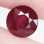 Stunning deep red 4.05ct Ruby solitaire