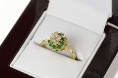 14K Yellow Gold Retro 1950's Diamond Emerald Swirl Ring