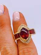 14kt Gold Garnet & Diamond Ring