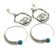 Vintage Lot of 2 Earrings