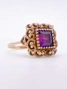Beautiful 14kt Gold Amethyst Vintage Style Ring