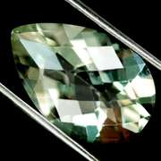 Brilliant 4.71ct platinum green Amethyst