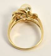 Feminine Pearl Ring