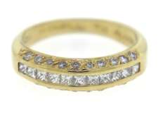 Gorgeous Yellow Gold Princess and Round Diamond Ring