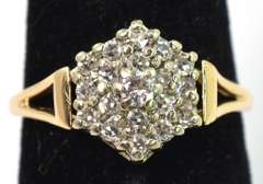 Flashy Diamond Cluster Ring in 14KT Yellow Gold