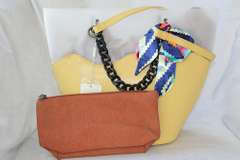 Designer Style 100% Fine leather Bag