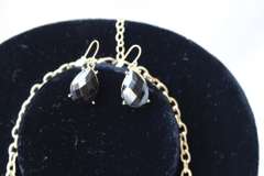 Set Of Fashion Jewelry Neck Lace & Earrings