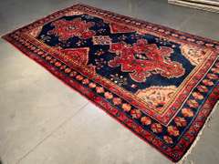EXQUISITE FINE PERSIAN  RUG 5'.6" X 10'.2"
