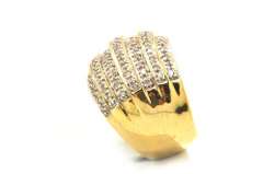 Dazzling 10kt Diamond Band