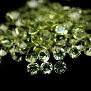 Brilliant 5.21ct set of matched diamond cut Peridot