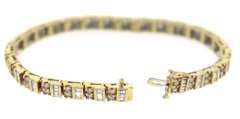 Remarkable 5cts Diamond Yellow Gold Bracelet