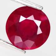 Stunning deep red 2.21ct Ruby solitaire
