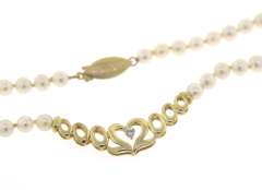 White Fresh Water Pearl Necklace w Gold Heart Center