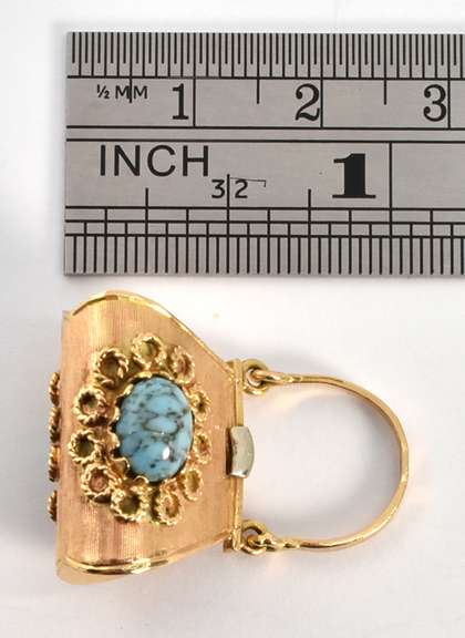 Fun 18k Pocketbook Charm