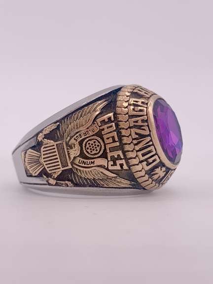 10kt Gold Class Ring