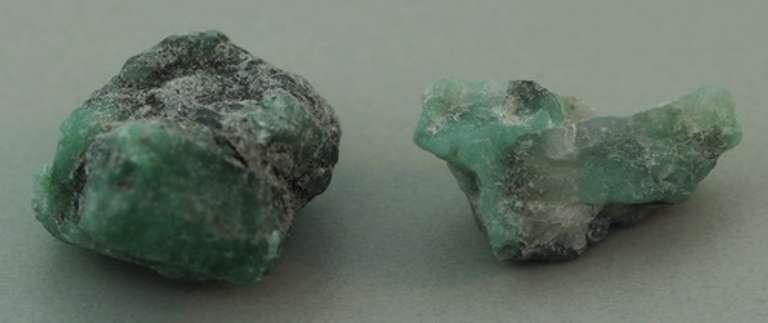 Gorgeous 15.86ct raw Emerald in matrix