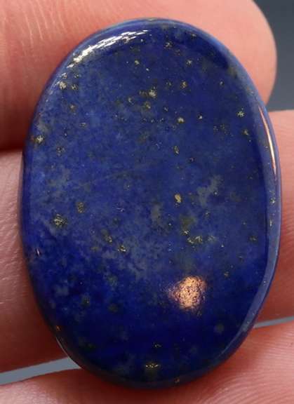 Striking 28.47ct midnight sky Lapis Lazuli