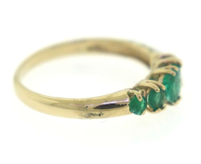 Stunning Yellow Gold Emerald Ring